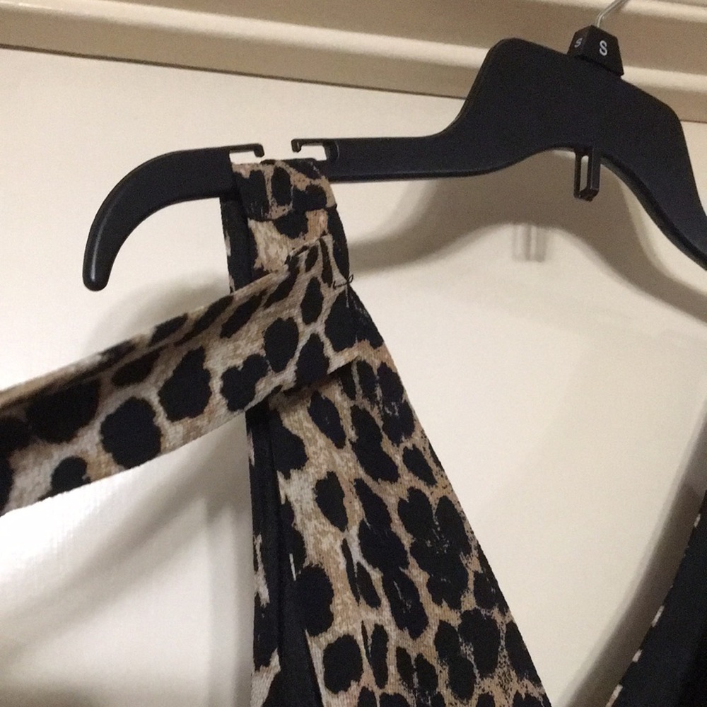 Leopard Dress - Picture 5 of 9